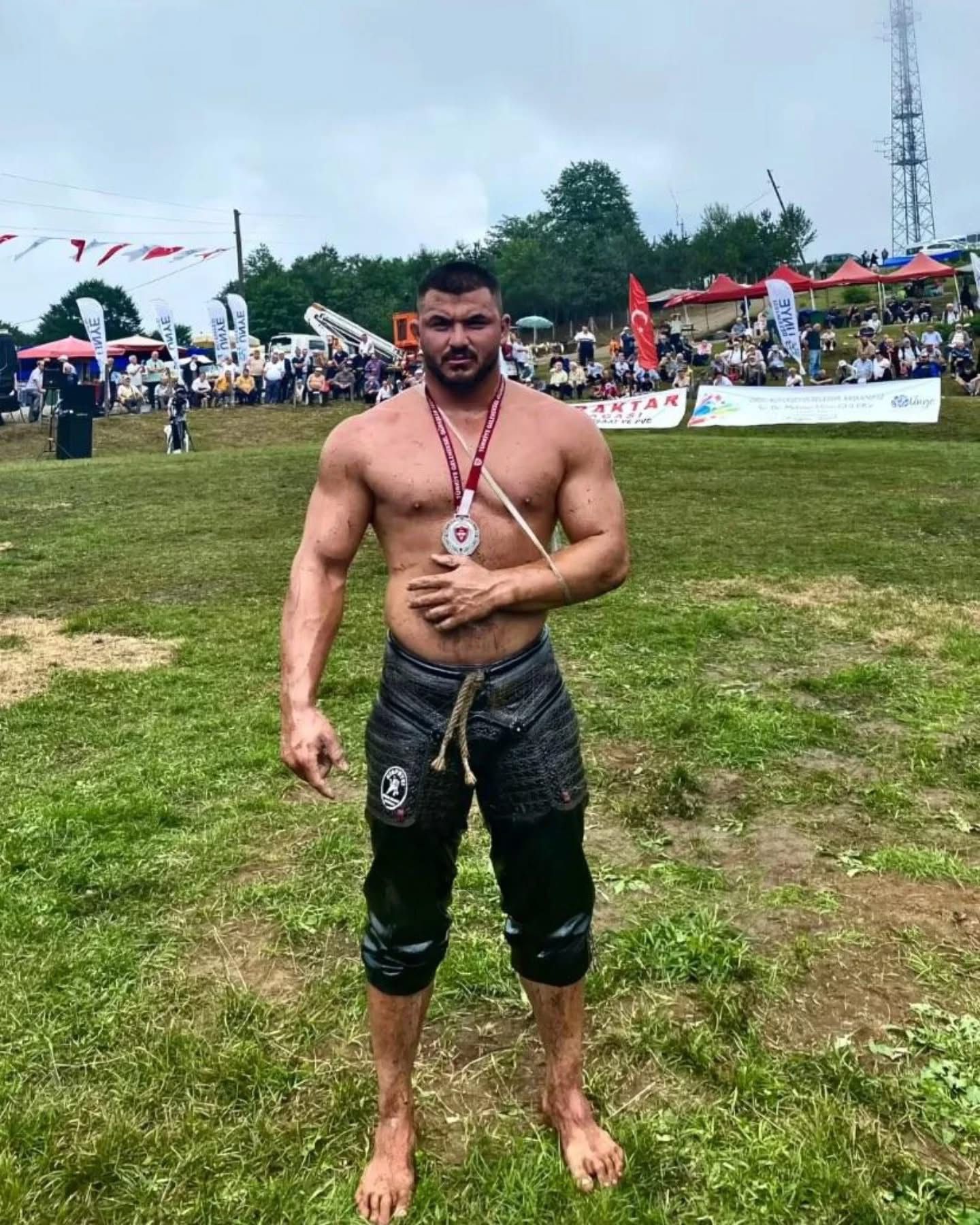 Whatsapp Image 2025 11 24 At 20.09.54