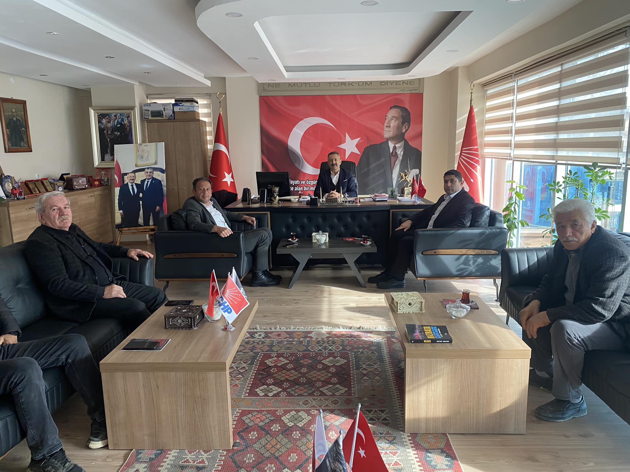 600289469 10163499683269600 8489423040245196667 N