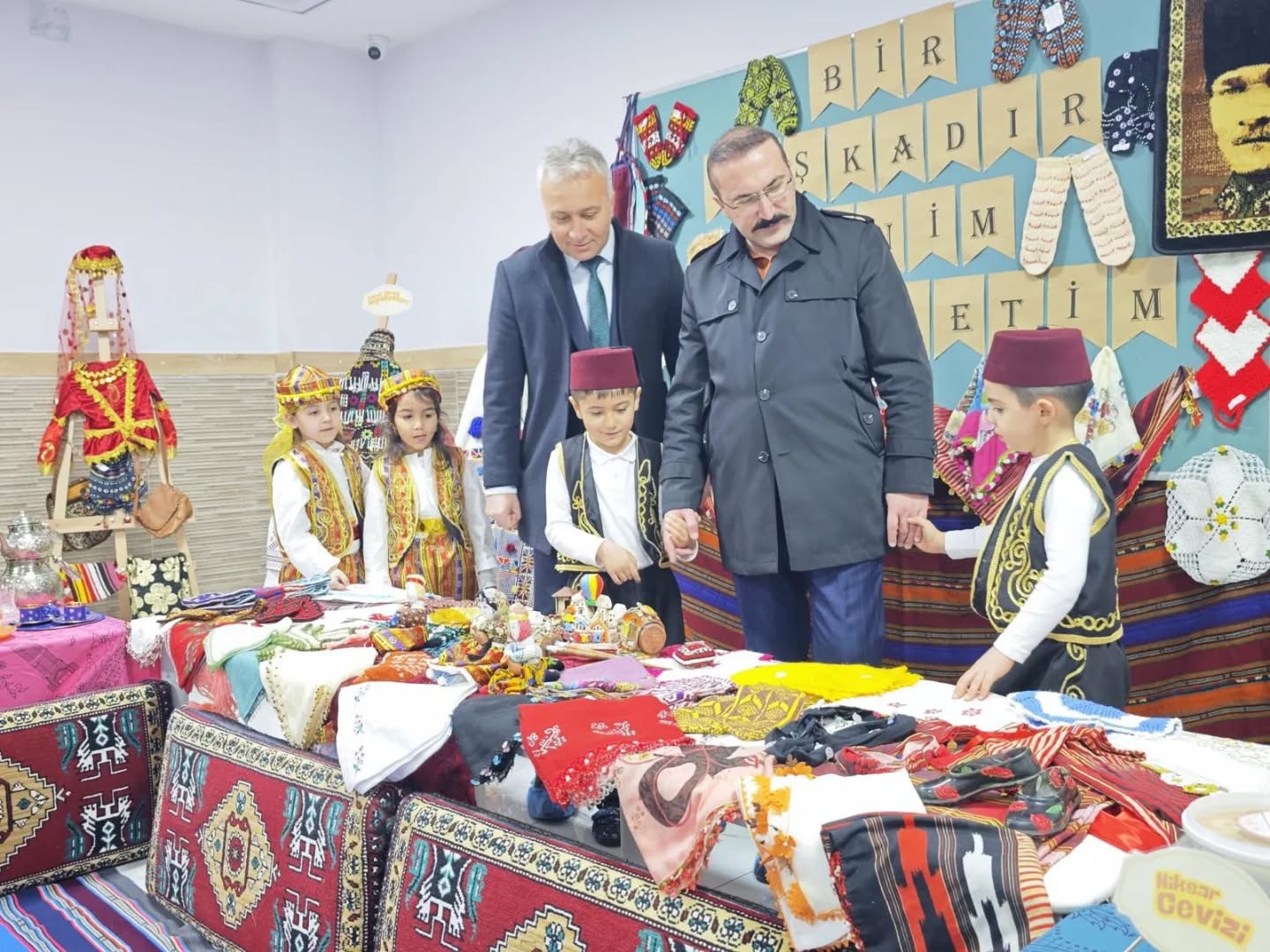 602814084 18298910689286549 4685685786528136735 N