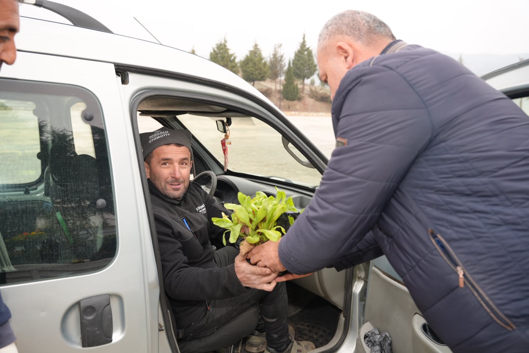 605576683 18127252786517371 1540314452196104579 N