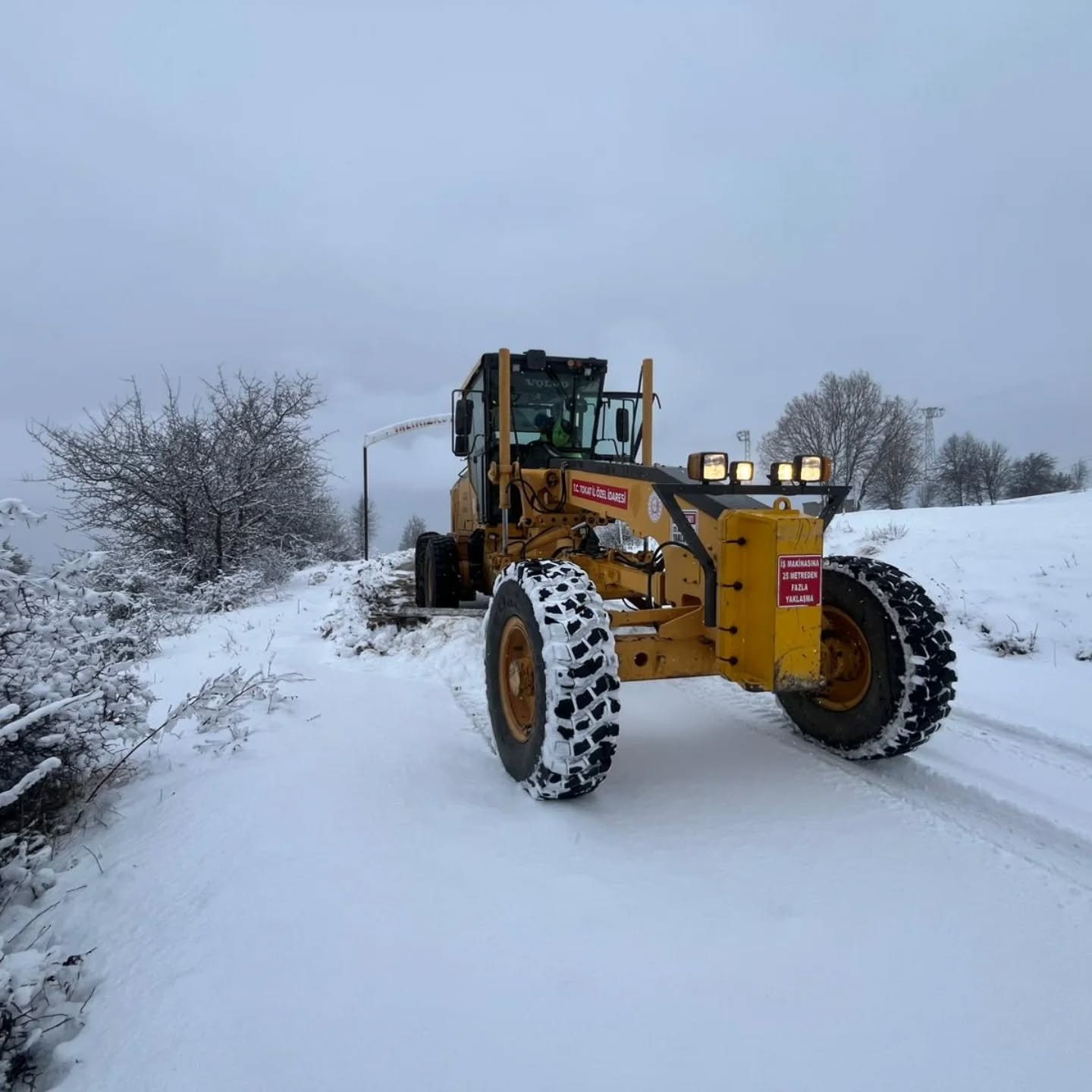 608822360 17978607980957829 4569735268430014253 N