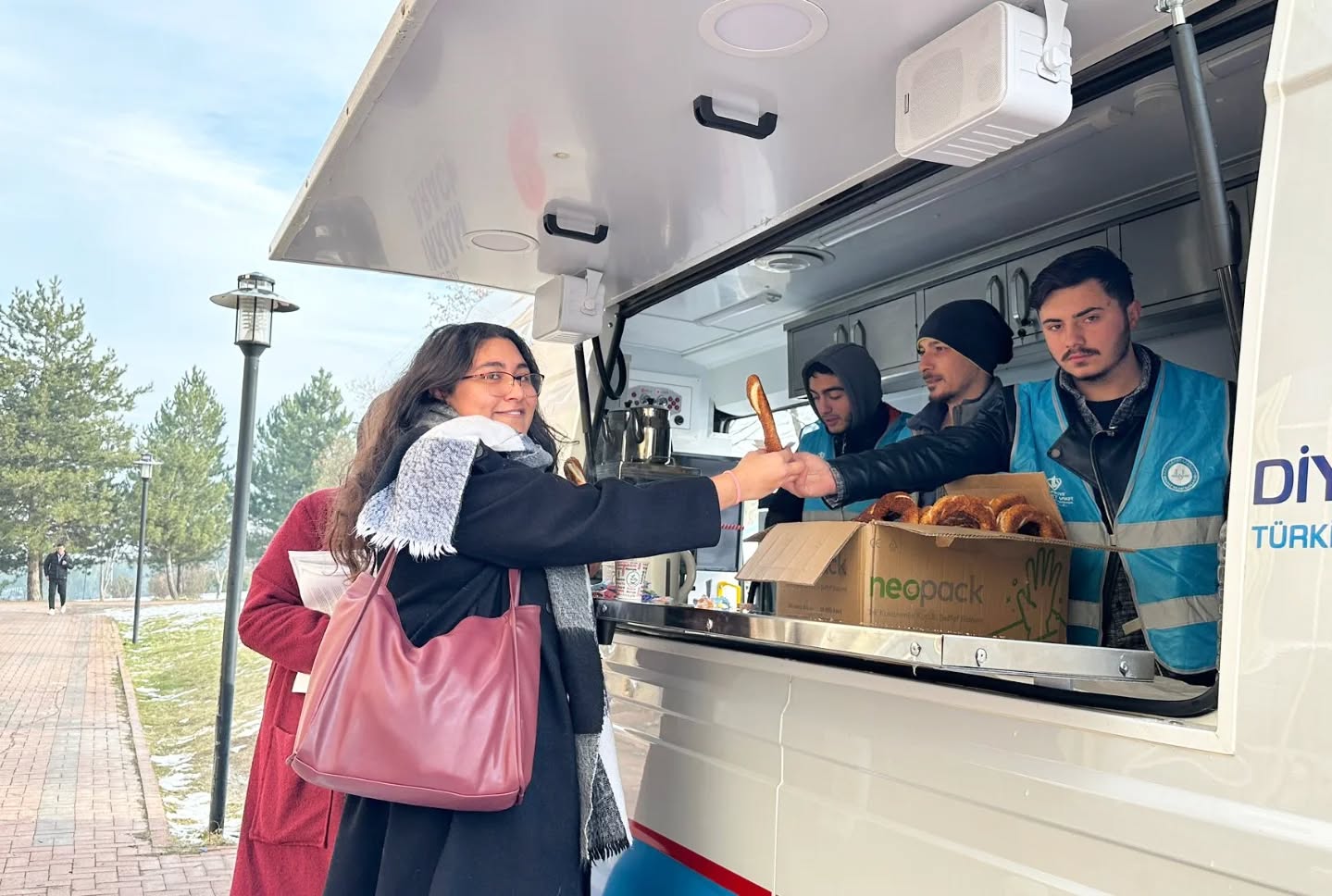 610793106 18065524250547374 3667178383354076874 N