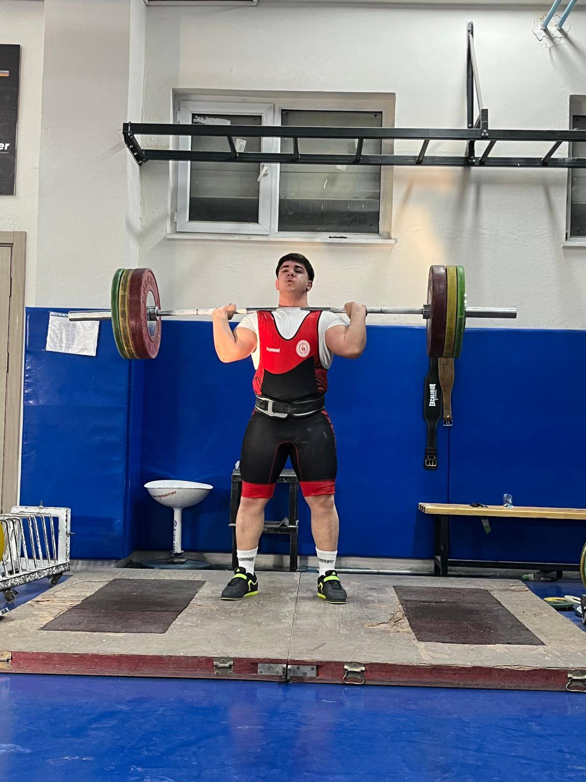 611654240 3864811400493917 3589167192950433836 N