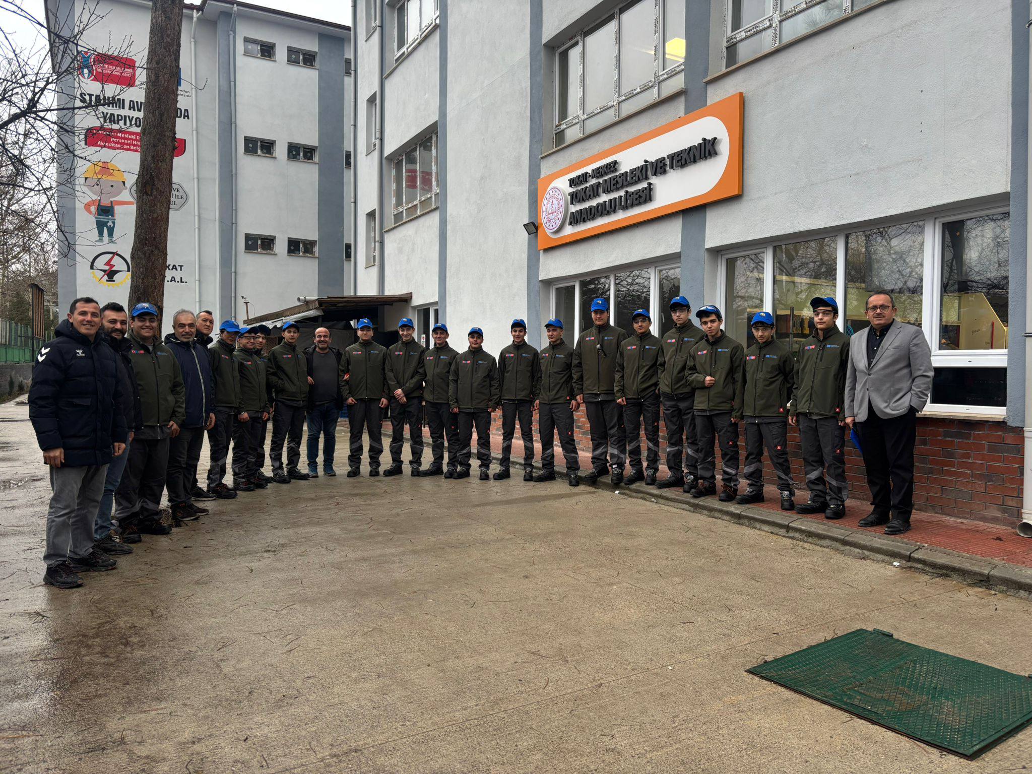 614128951 3866421010332956 4346858472957327764 N