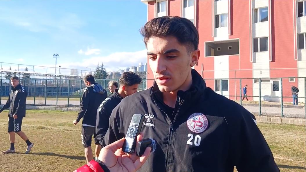 4. Yunus Emre Çelik