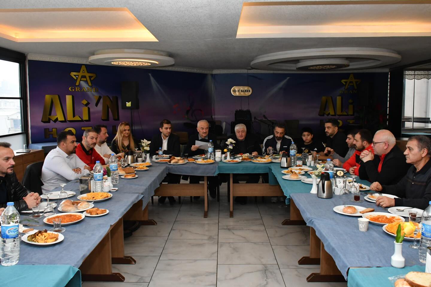 631019950 18089895218111696 7644938927329173377 N