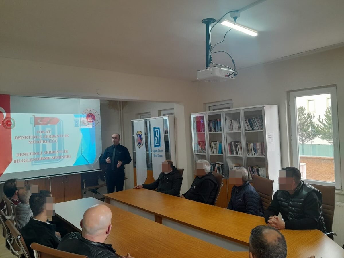 635412573 18058864280667761 9166514315429086963 N