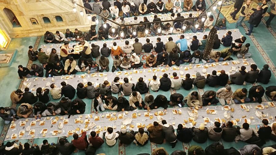 643517464 18070834247547374 3394929835460517494 N