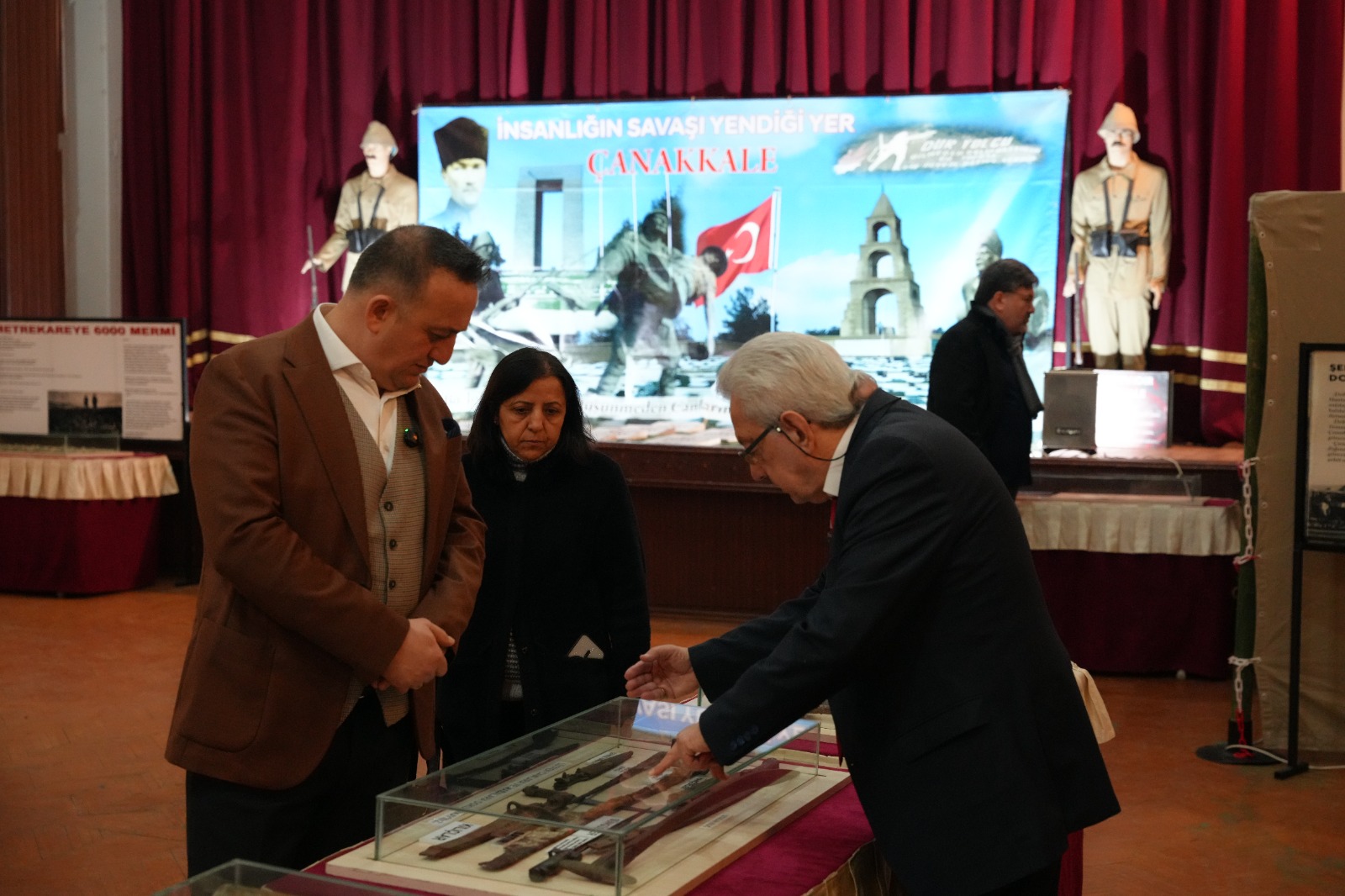 Çanakkale Gezici Müzesi Ziyarete Açıldı (8)