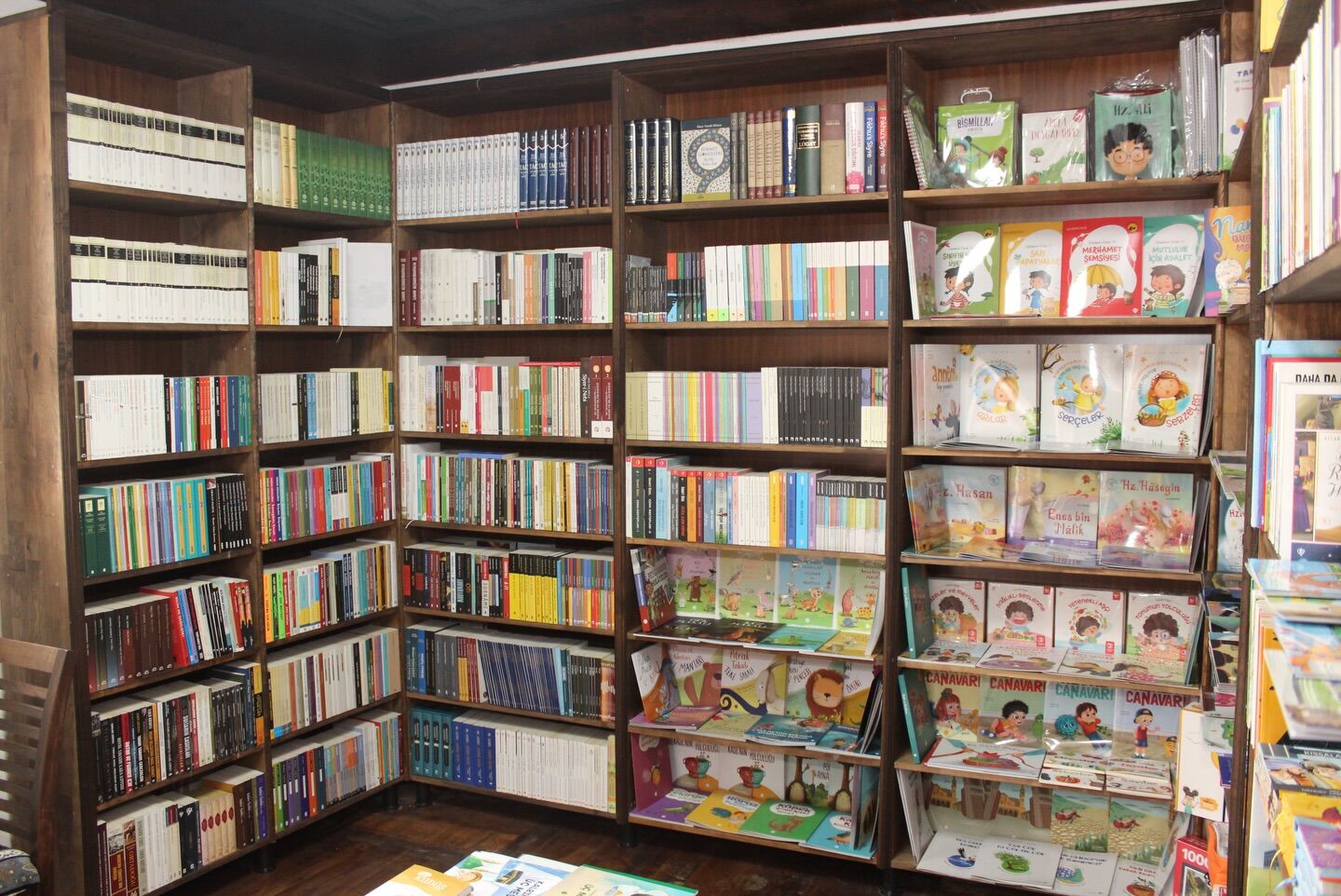 649225804 18071976674547374 8017034464835225925 N