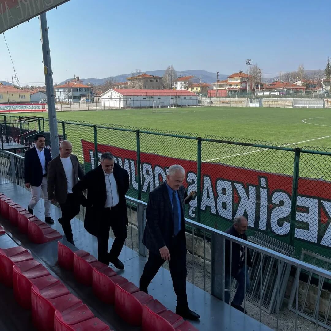 650767520 18013823969835431 3325883564298912131 N