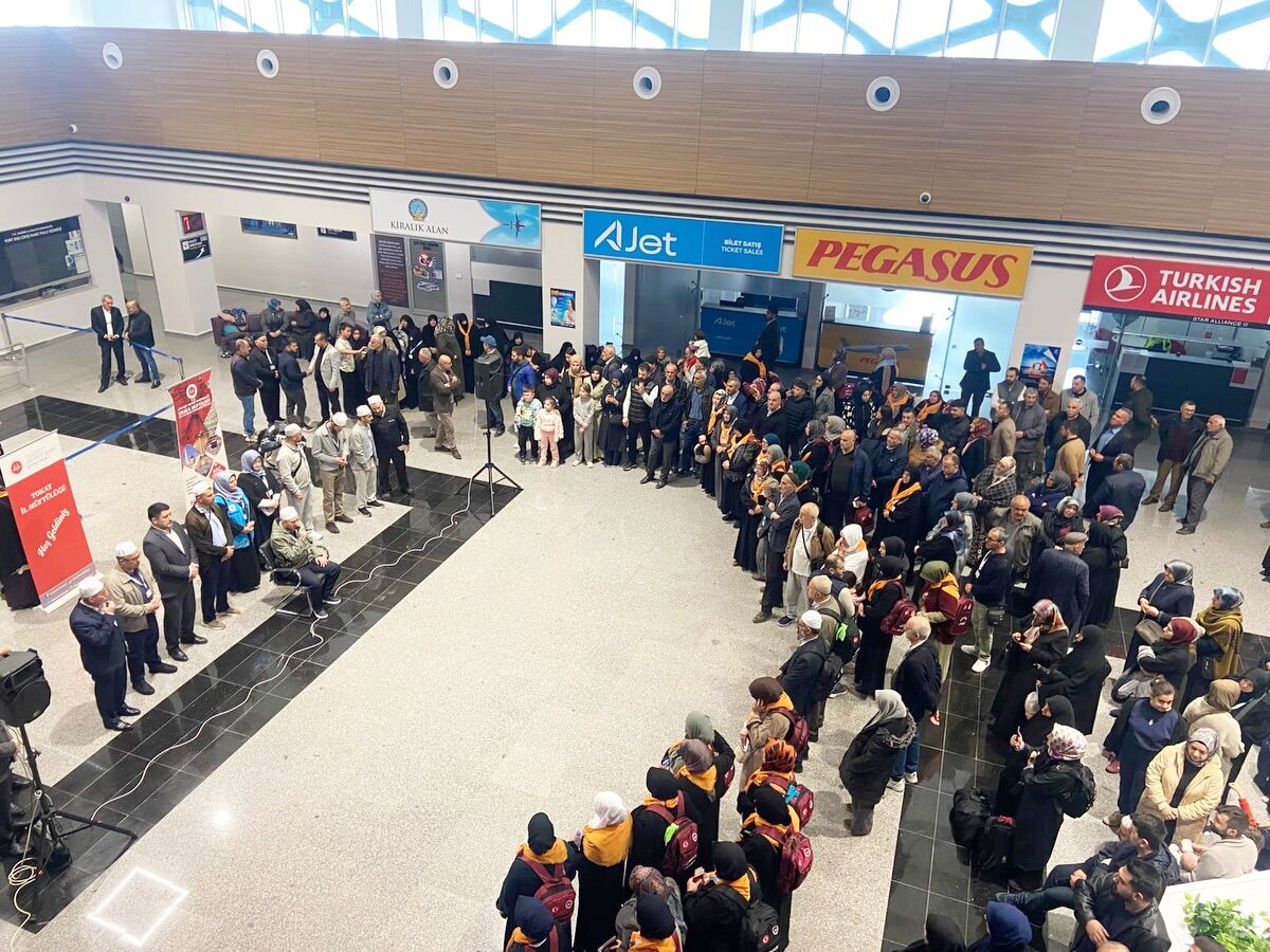 656157156 18074235167547374 928519246657962223 N