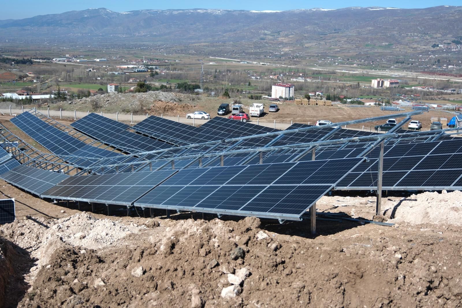 Togü’de Güneş Enerjisiyle Tam Bağımsız Kampüs Hedefi (1)