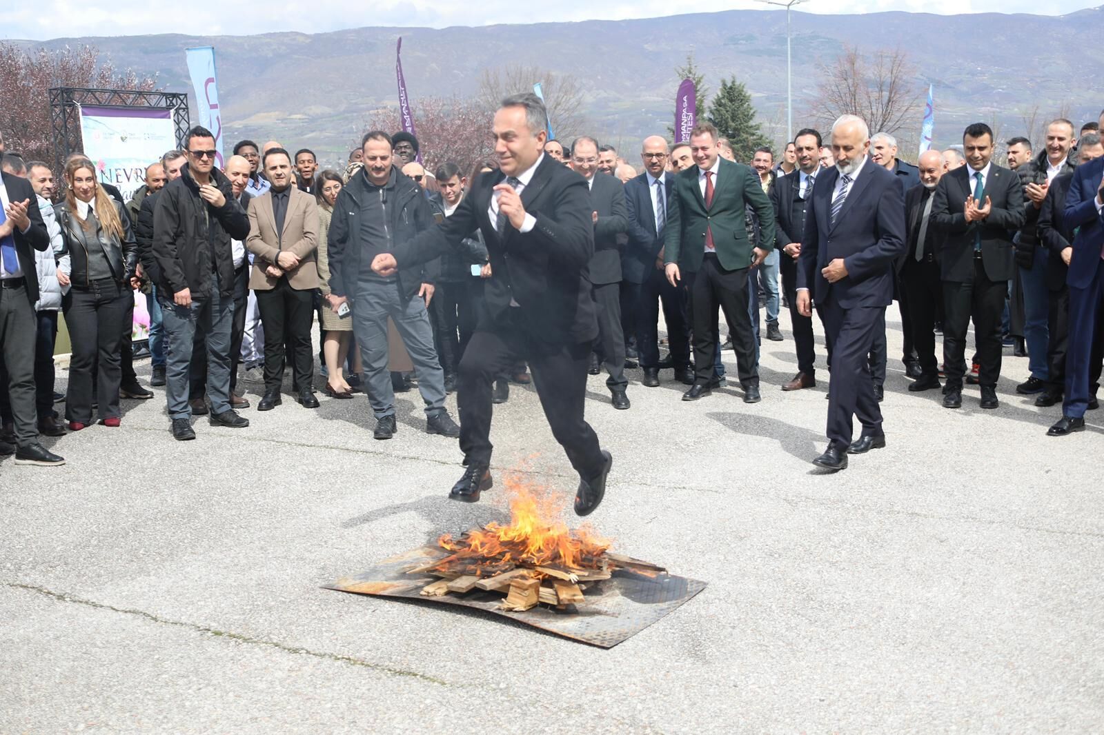 Togü'de Nevruz Kutlamalarına Mehteran Takımı Ve Halk Oyunları Renk Kattı (5)-1