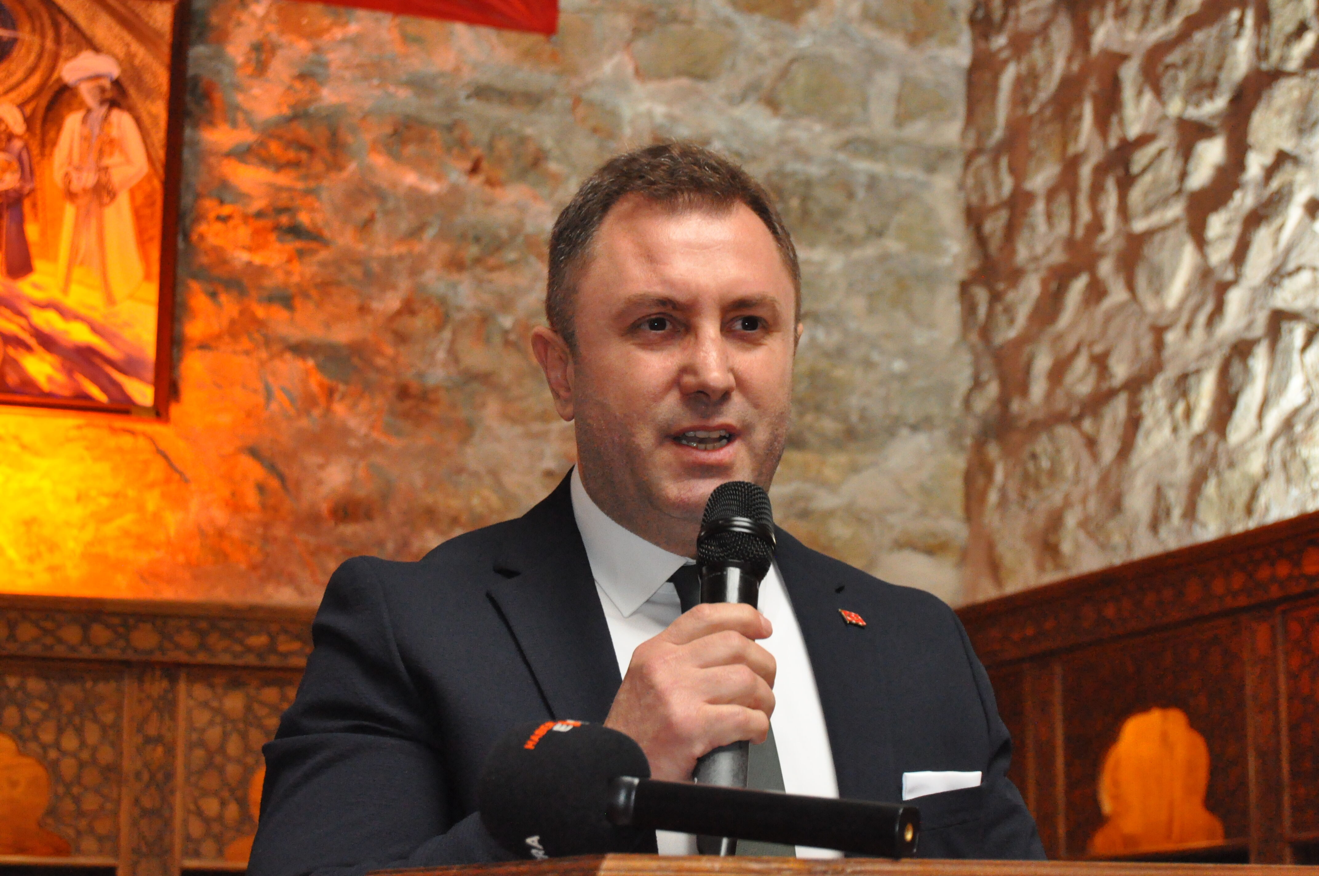 4. Belediye Başkan Yardımcısı Fuat İşeri