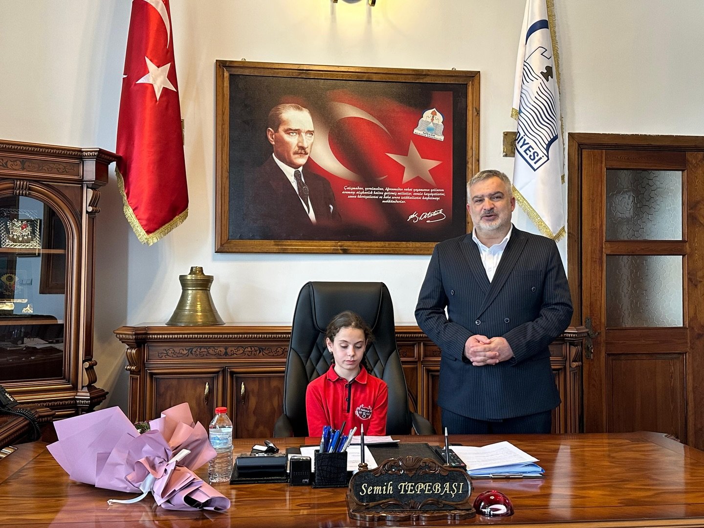 671159058 18315481300285607 6570616327980681671 N