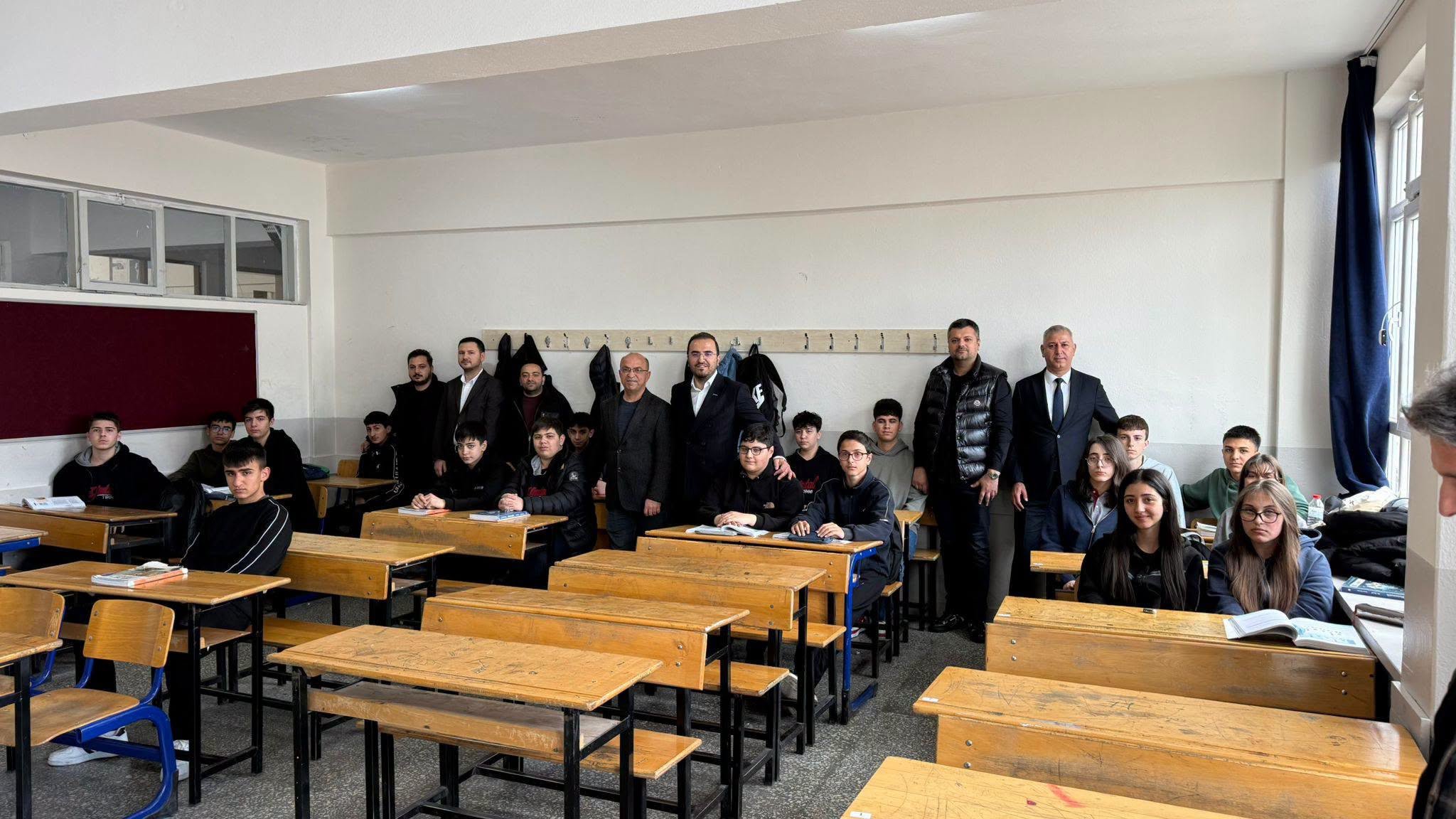 673800844 1443567904185728 648743978019498833 N