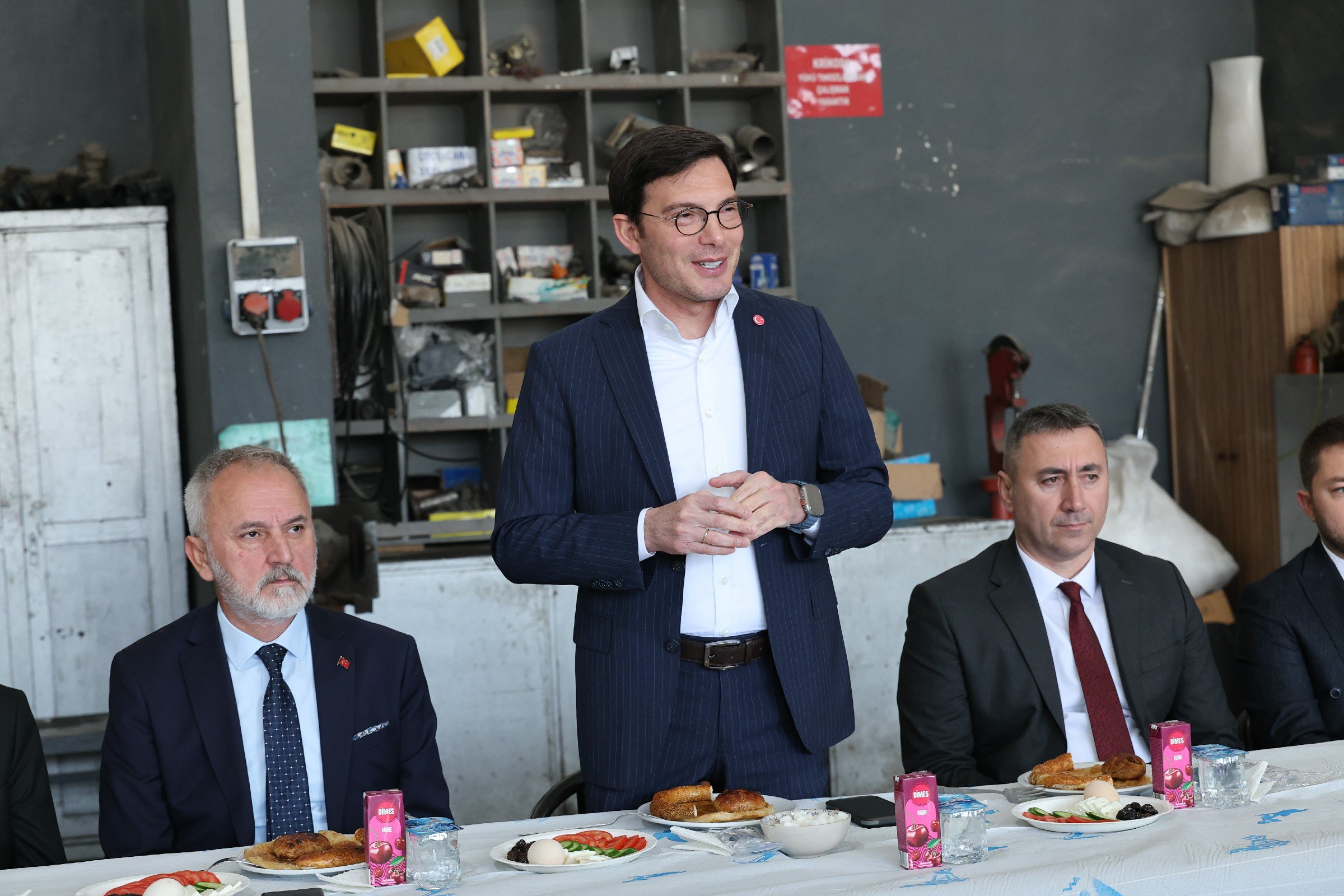 Başkan Yazıcıoğlu’ndan Ulaşım Personeline Moral Kahvaltısı (5)