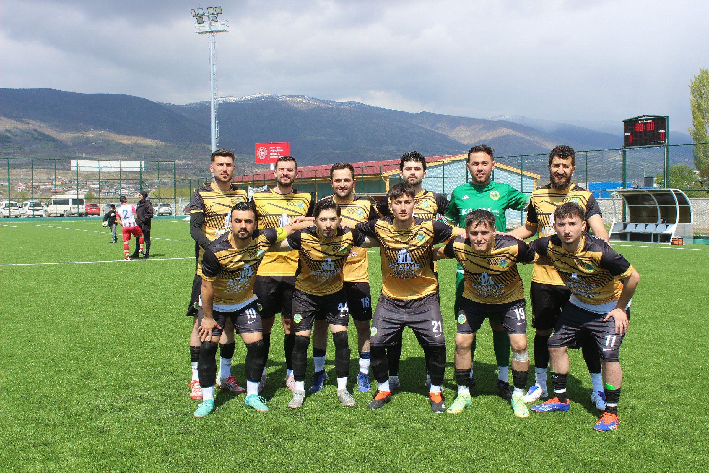 Topçamspor Derbide “Yaman” Çıktı! Play-Off’a “Bayram” Havasında Girdi