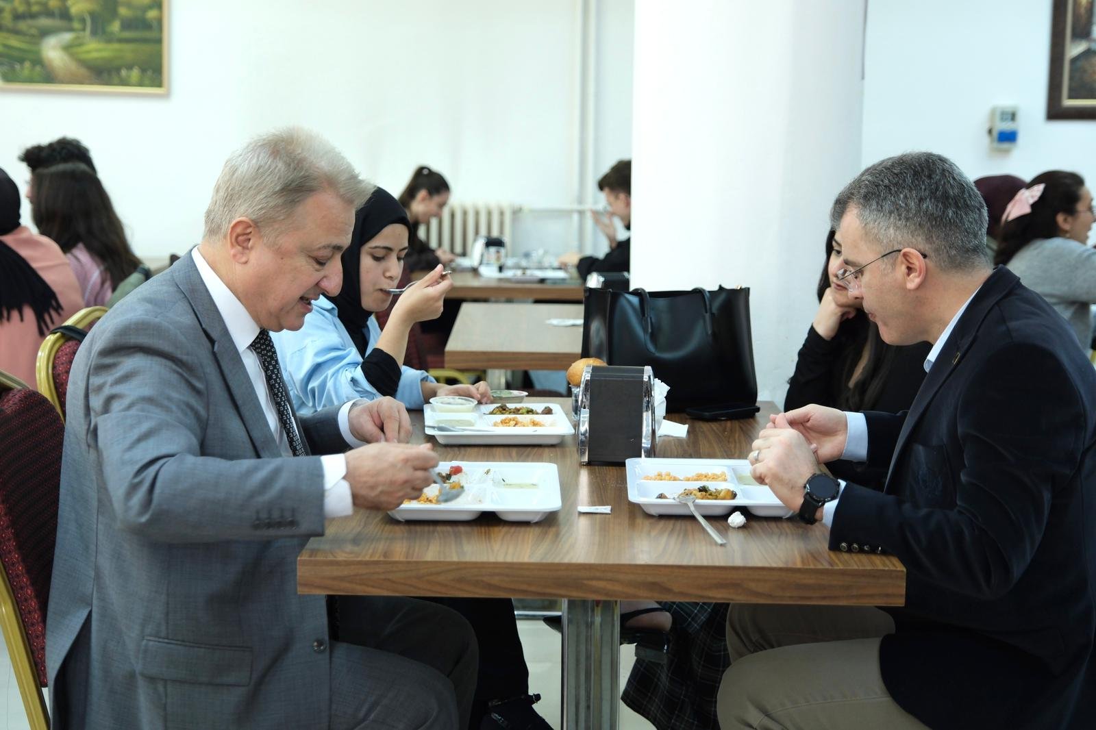 Whatsapp Image 2026 04 14 At 13.31.50 (3)