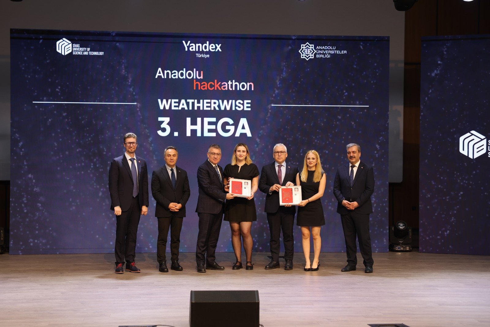 Whatsapp Image 2026 04 27 At 20.42.44