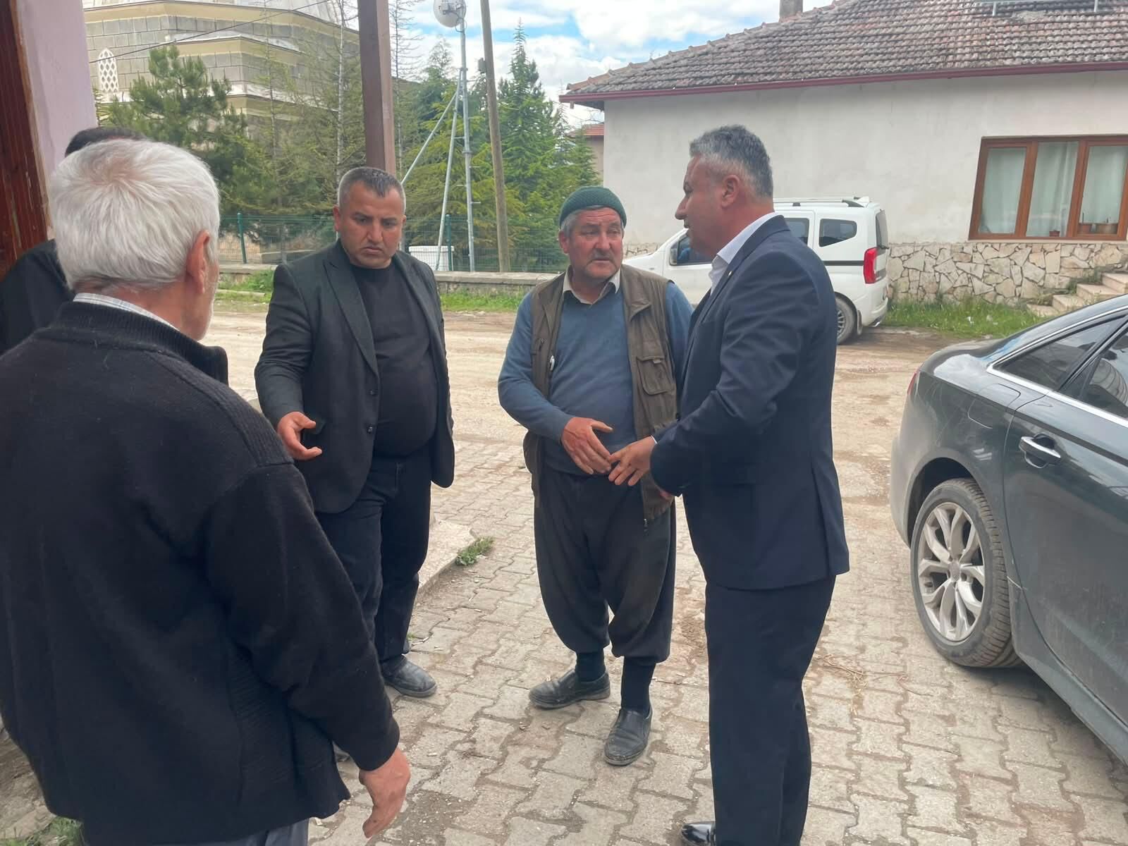 İyi Parti Tokat Teşkilatı Sahaya İndi! Pazar Ve Turhal’da Vatandaşın Nabzı Tutuldu (15)