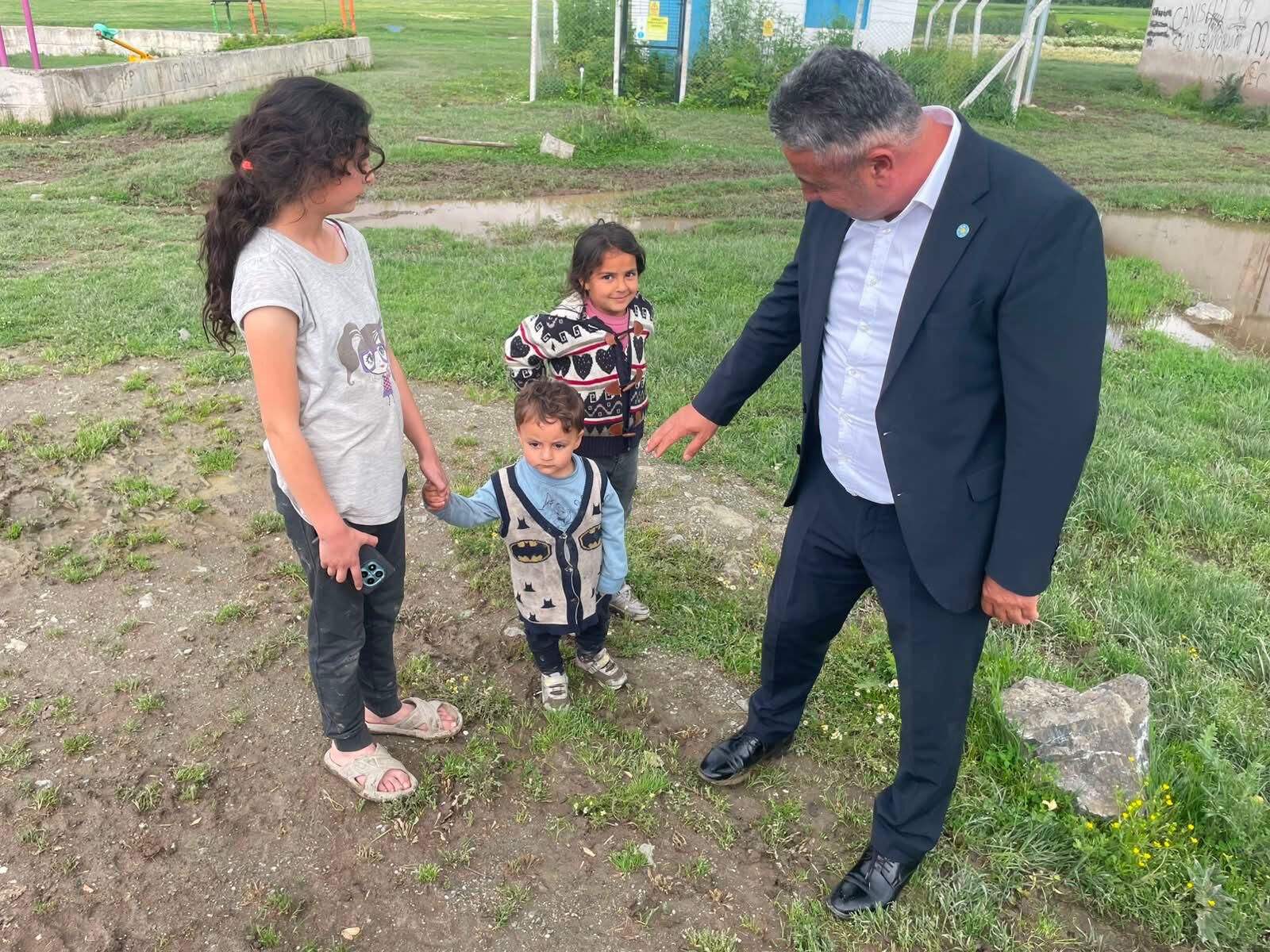 İyi Parti Tokat Teşkilatı Sahaya İndi! Pazar Ve Turhal’da Vatandaşın Nabzı Tutuldu (9)
