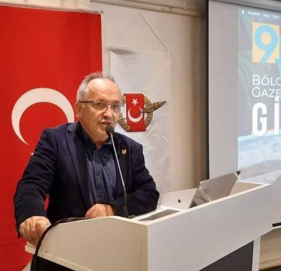 Giresun Gazeteciler Derneği'nde Bekir Bayram güven tazeledi