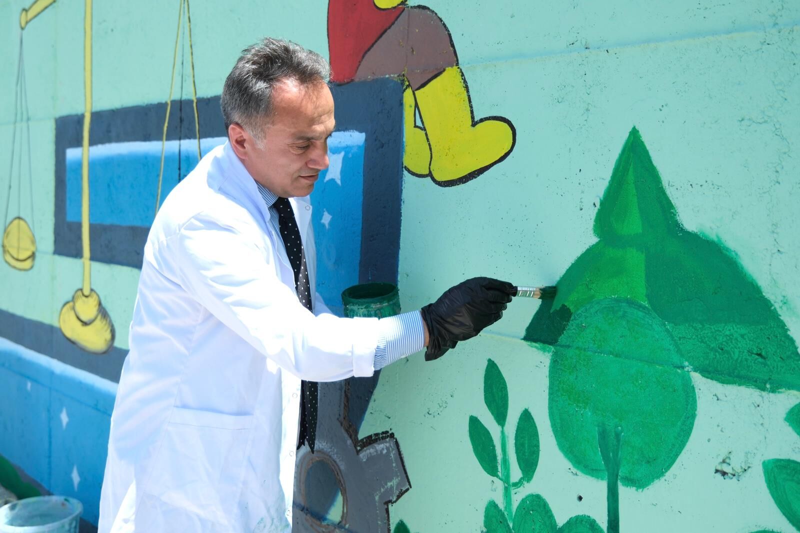 Kampüste Sanat Rüzgarı! Duvarlar Togü’nün Başarılarıyla Renklendi (2)