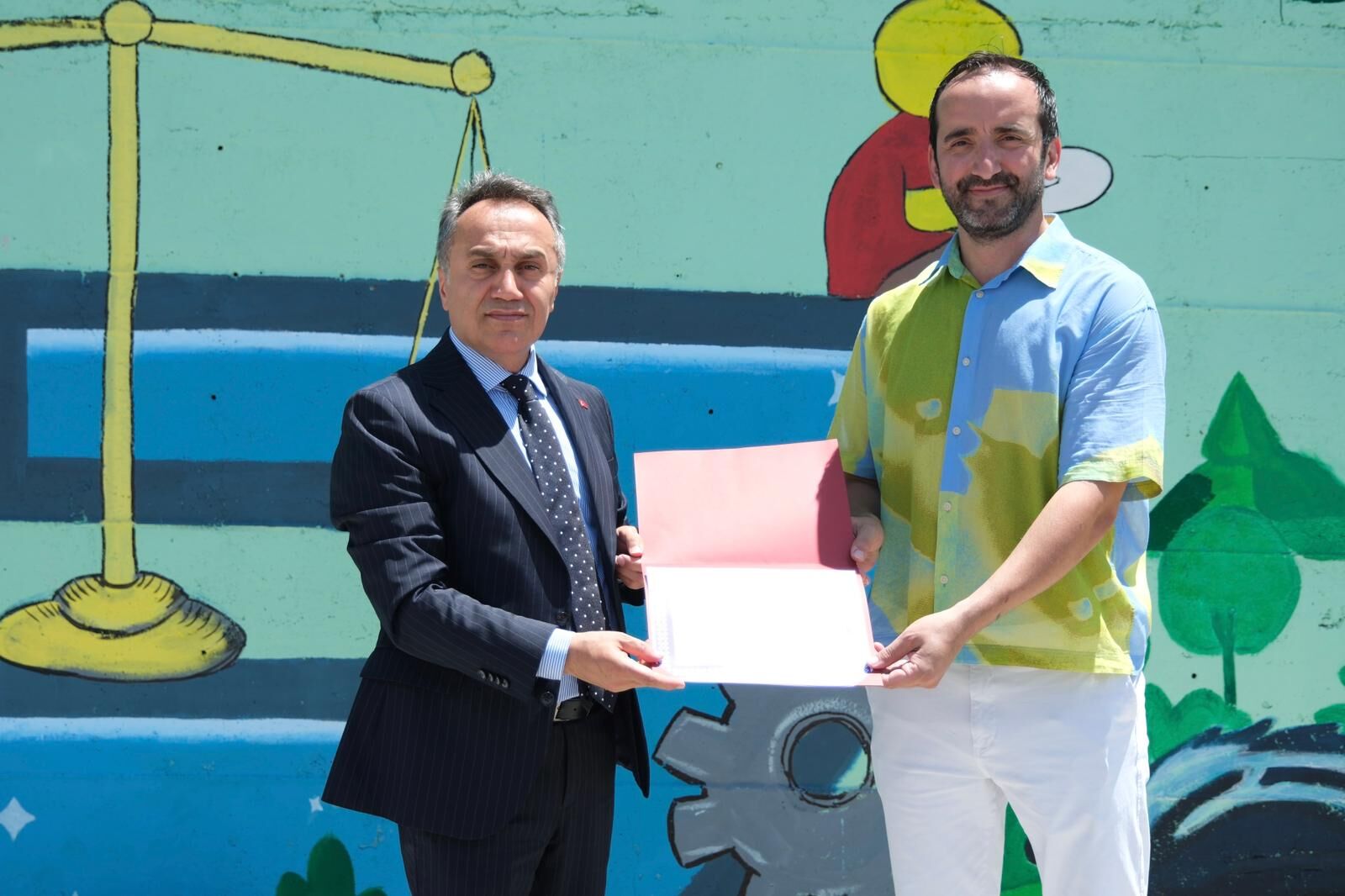 Kampüste Sanat Rüzgarı! Duvarlar Togü’nün Başarılarıyla Renklendi (8)