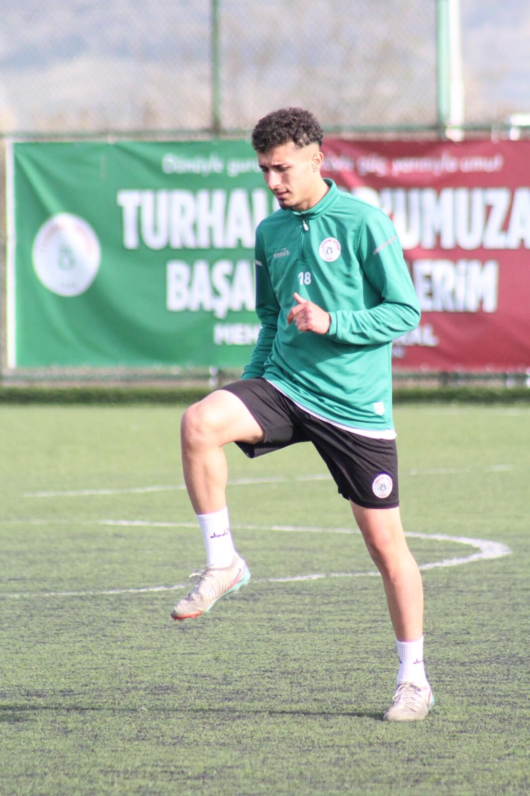 Özcan Yüksel Hedefim Üst Liglerde Oynamak, Ailemi Gururlandırmak (14)