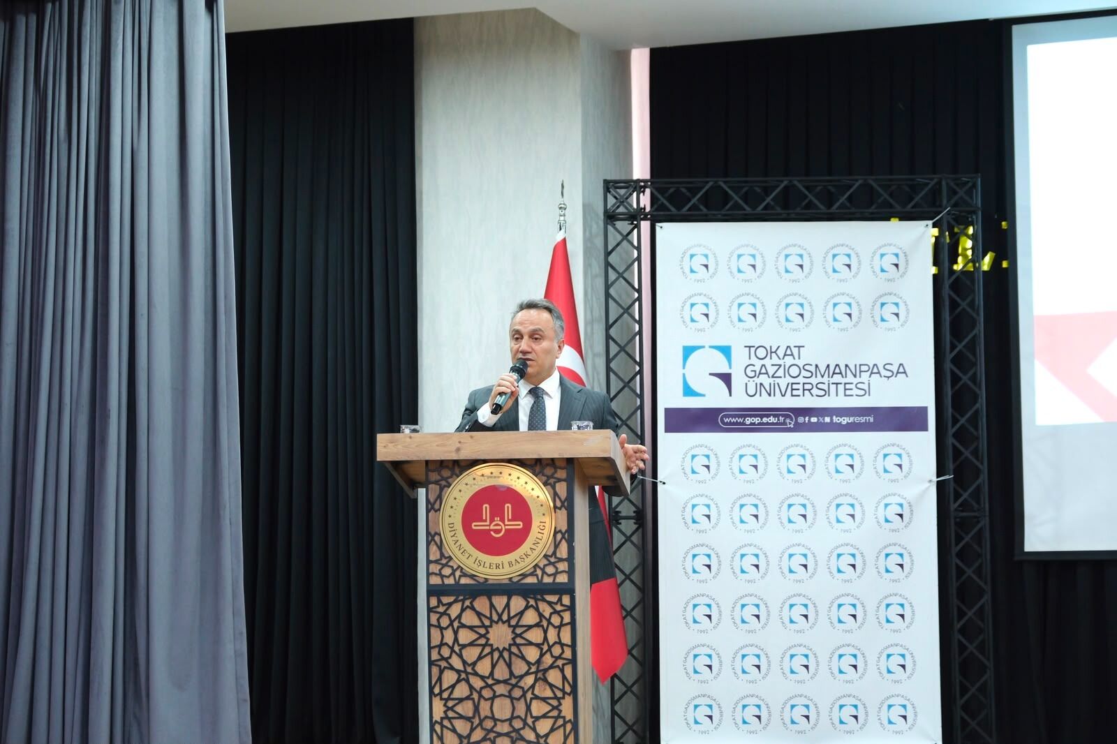 Tokat’ta Din Görevlilerine Pedagojik Formasyon! Yaz Kur’an Kursları Eğitici Eğitimi Başladı (4)