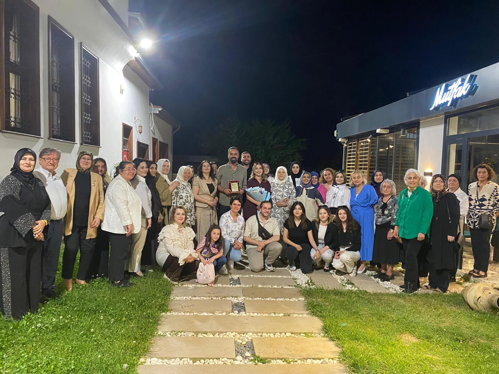 Tokat Kadın Sanat ve Kültür Grubu Üyeleri İletişim Söyleşisinde Bir Araya Geldi