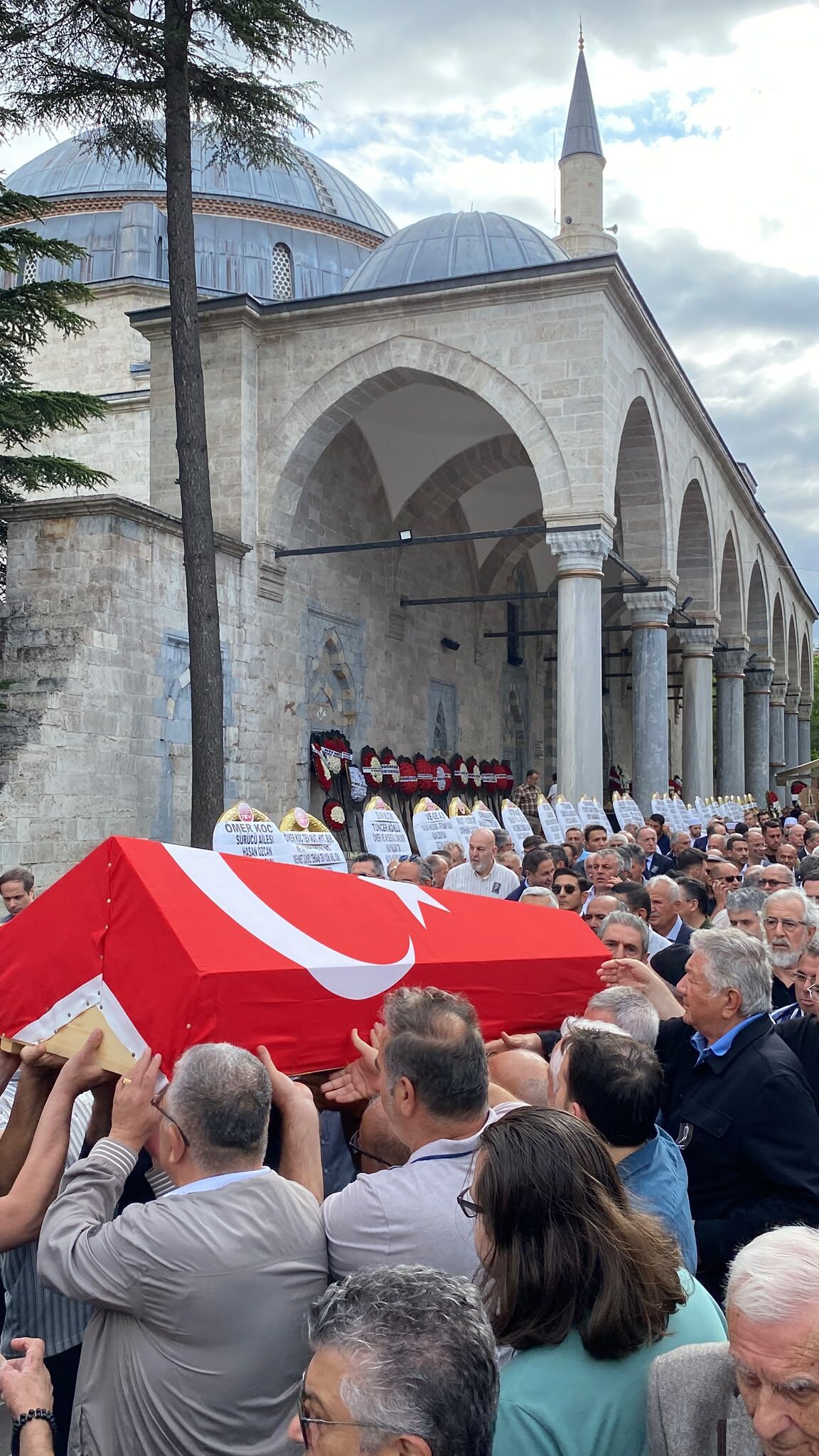 Orhan Ziya Diren Son Yolculuğuna Uğurlandı (11)
