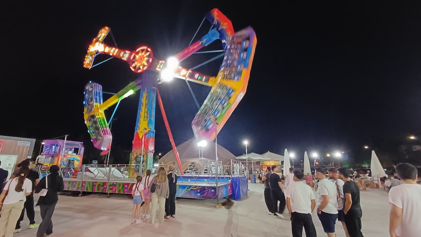 Tokat'ta Yaz Akşamlarının Vazgeçilmez Adresi Lunapark Oldu (7)