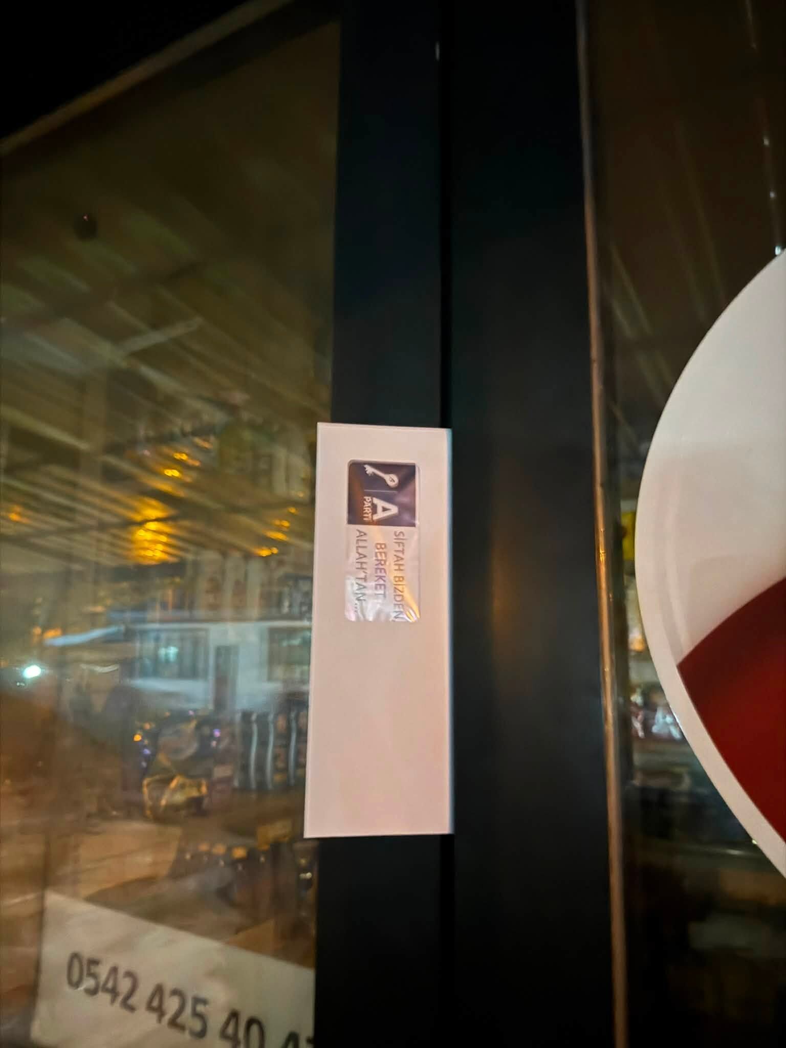 Anahtar Parti Pazar İlçe Teşkilatından Ahilik Haftası'nda Esnafa Siftah Desteği (10)