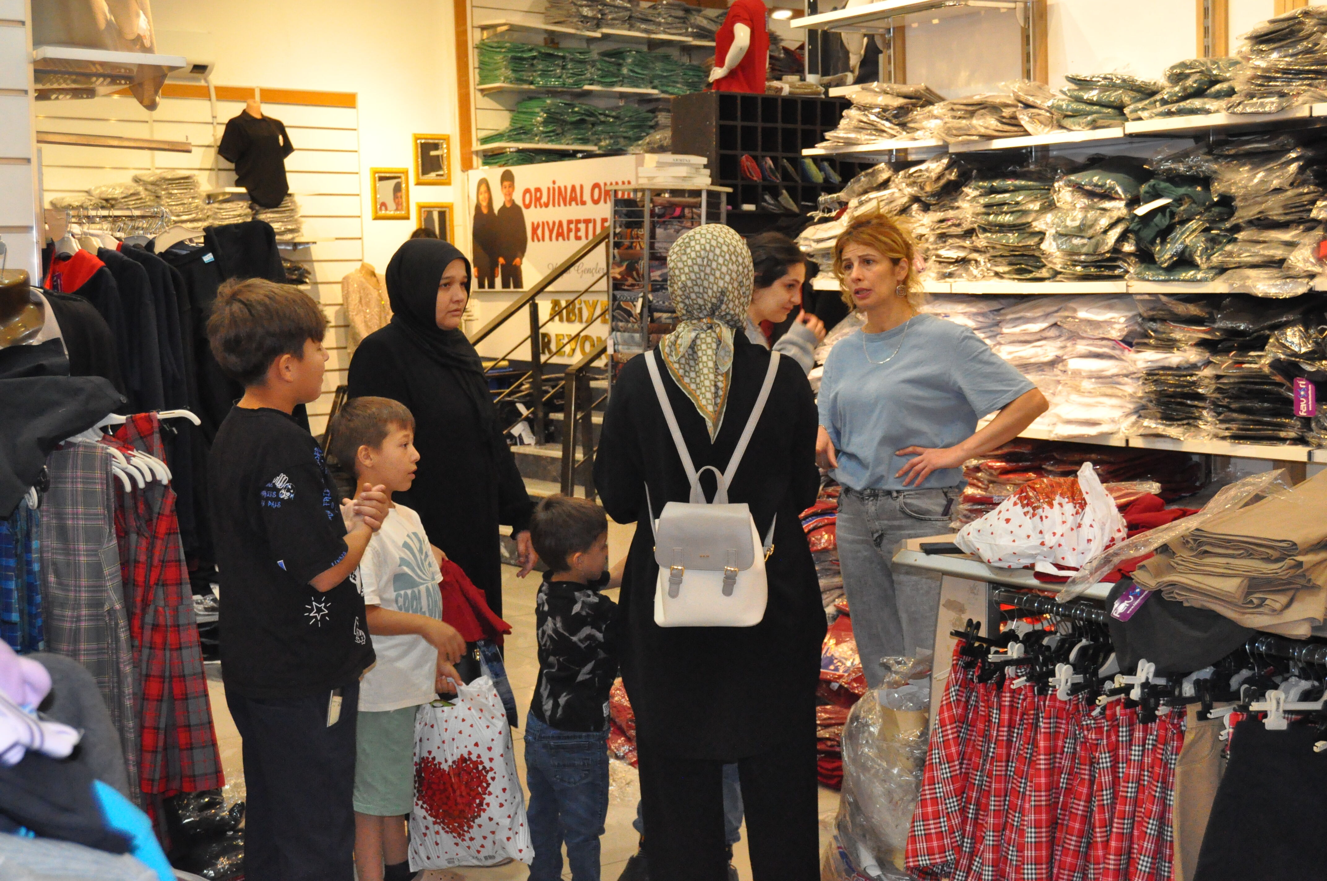 Tokat'ta Okul Kıyafeti Telaşı Başladı (8)