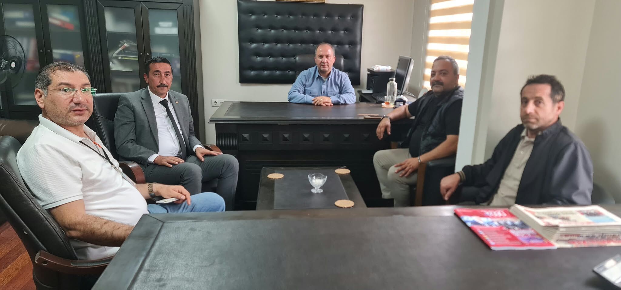BAŞKAN ADAYI GÜNAYDIN ALTUNTAŞ’TAN TOKAT HÜRSÖZ’E NEZAKET ZİYARETİ