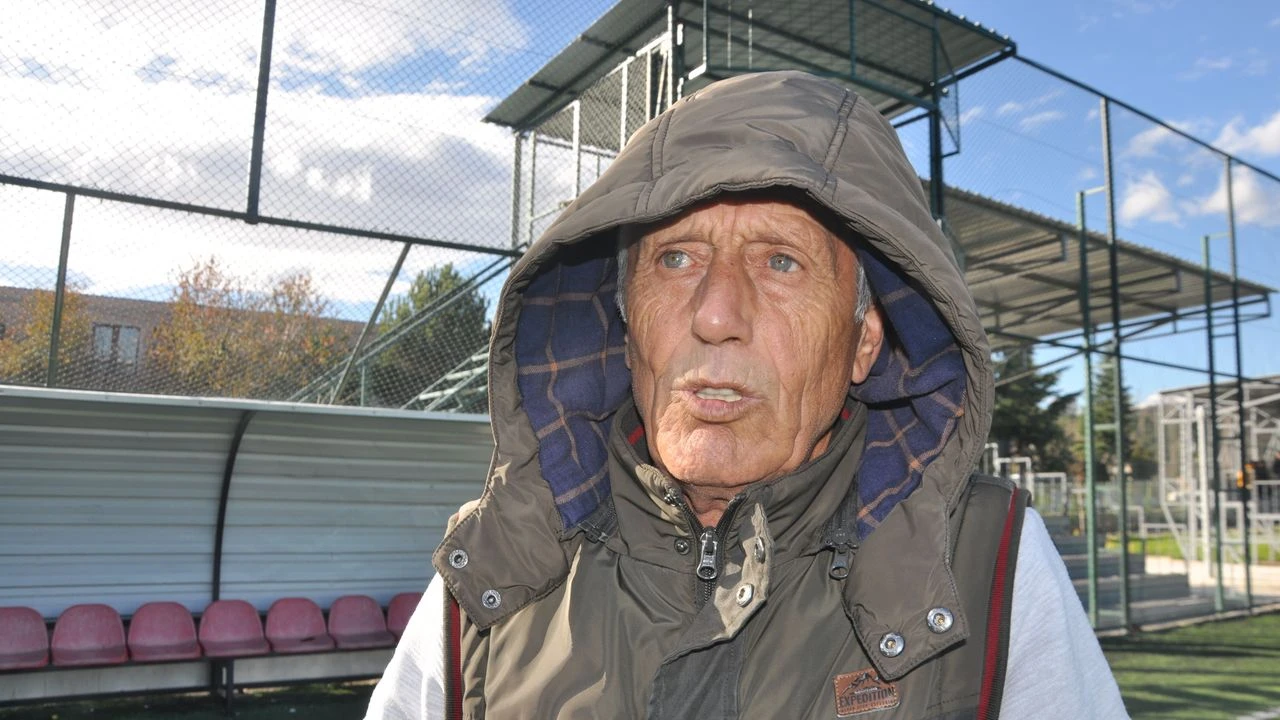 Turhal Genclerbirligi Teknik Sorumlusu Bulent Ozyigit-1